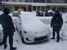 Житель Екатеринбурга погасил долг по кредиту в размере 350 тысяч рублей после ареста автомобиля