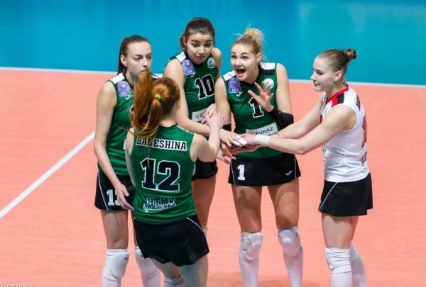 «Уралочка» лишила соперниц из Санкт-Петербурга шансов на плей-офф