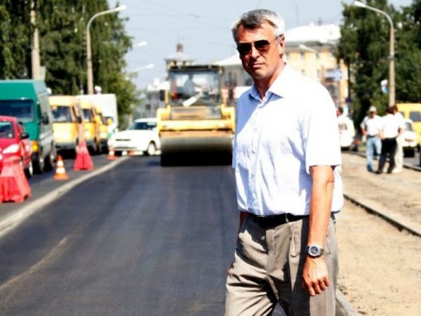 1,2 млрд рублей на ремонты дорог Нижнего Тагила: Сергей Носов поручил городским службам готовиться к насыщенному сезону