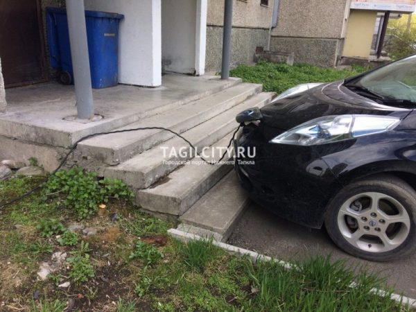 Единственный электрокар в Нижнем Тагиле: зачем тагильчанин купил необычный для Урала автомобиль? (ФОТО)