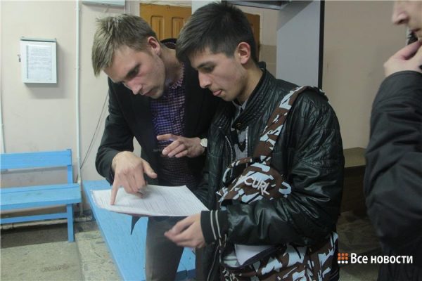 Задержанного за одиночный пикет Сергея Антощенко отпустили через 3,5 часа