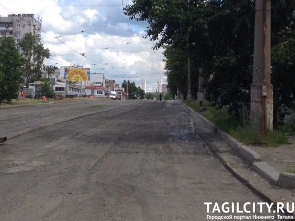 Излишнее перекрытие дорог и нет мостика для слепых: общественники Нижнего Тагила выявили недочеты при реконструкции улиц Космонавтов и Победы (ФОТО)