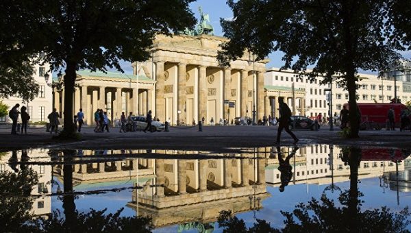 Американец утонул, переплывая реку в центре Берлина