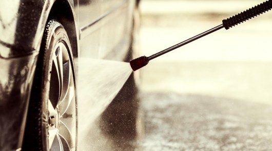 Можно ли мыть машину в мороз
