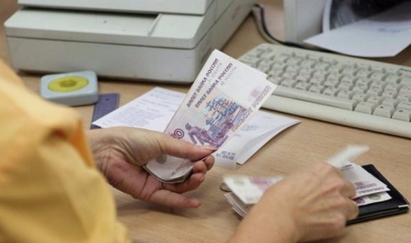 2,6 млн рублей были выплачены сотрудникам завода-банкрота в Асбесте: долг копился с осени 2016 года