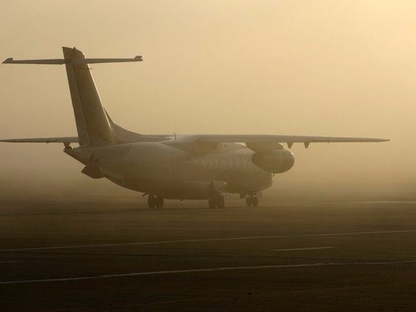 Два десятка рейсов задержаны в аэропорту «Кольцово» из-за тумана (ФОТО)
