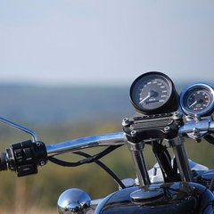 В Нижнем Тагиле мотоциклист повредил позвоночник