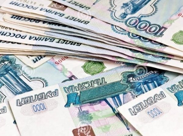 505 работников предприятия в Екатеринбурге недополучили зарплату на сумму более 15 млн рублей