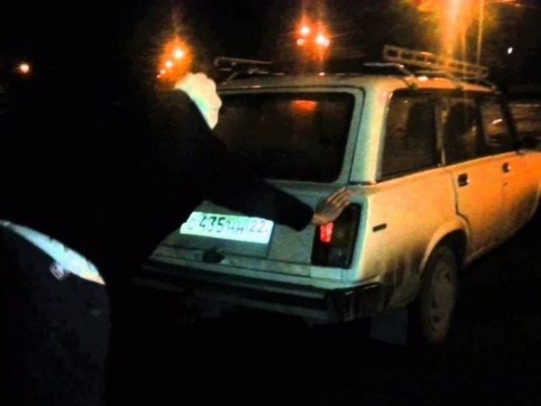 Подростки из Серова украли отечественный автомобиль и продали его за 1 000 рублей