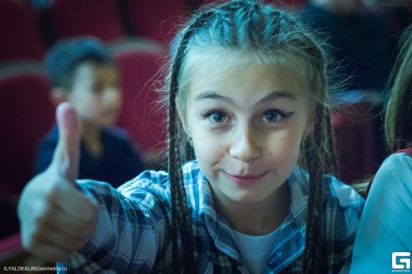 9-летняя рэп-исполнительница взорвала рунет