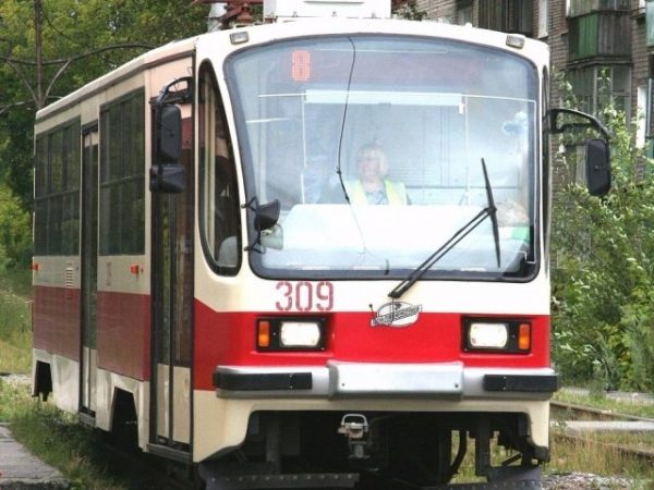 Будущие водители пройдут обучение и получат работу в «Тагильском трамвае»