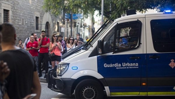 Полиция назвала причину спецоперации в каталонском городе Камбрильс