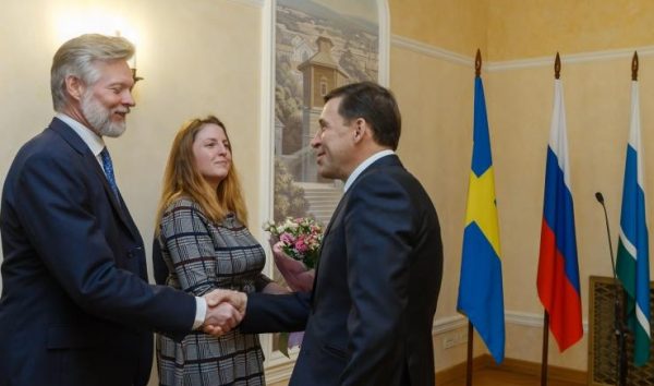 Губернатор Свердловской области обсудил вопросы сотрудничества России и Швеции  
