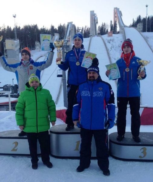 Вадим Шишкин стал вторым на этапах Кубка России среди летающих лыжников
