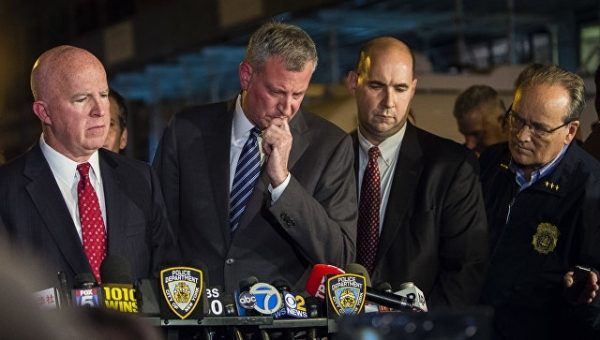 Мэра Нью-Йорка опросили по возможной коррупции в его предвыборной кампании