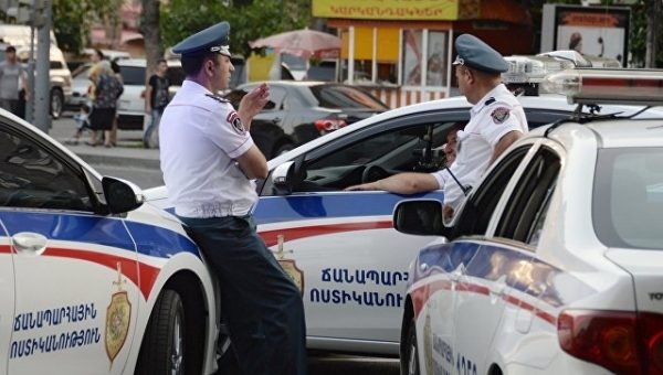 В Армении задержали подозреваемого в нападении на оппозиционеров