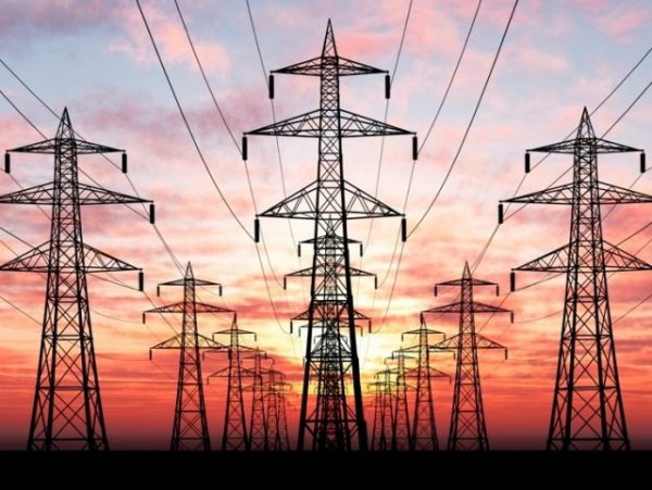 Энергосбытовая организация осуществляла незаконную торговлю электроэнергией в поселке под Екатеринбургом