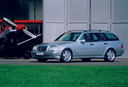 Подборка легендарных моделей Mercedes AMG в кузове универсал