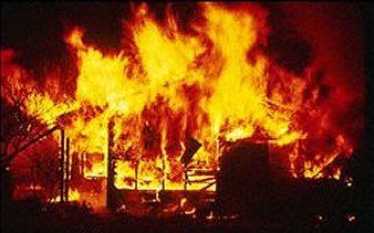 Два частных дома сгорели в Нижнем Тагиле