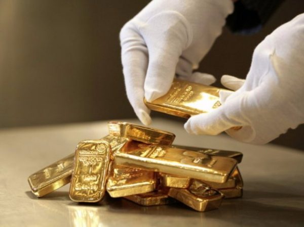 Российский Центробанк перестал предоставлять кредиты банкам под залог золота