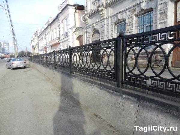 Ремонт подпорной стенки на проспекте Ленина в Нижнем Тагиле завершился: движение по дороге возобновлено (ФОТО)