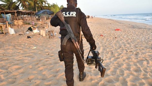 В Кот-д’Ивуар беспорядки с участием военных перекинулись на порт Сан-Педро