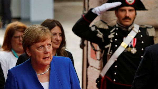 Меркель заявила, что ЕС больше не может полагаться на других