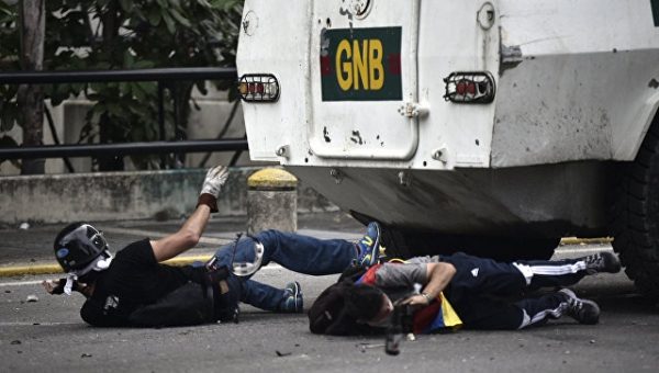 Правозащитники сообщили о 44 погибших в ходе протестов в Венесуэле