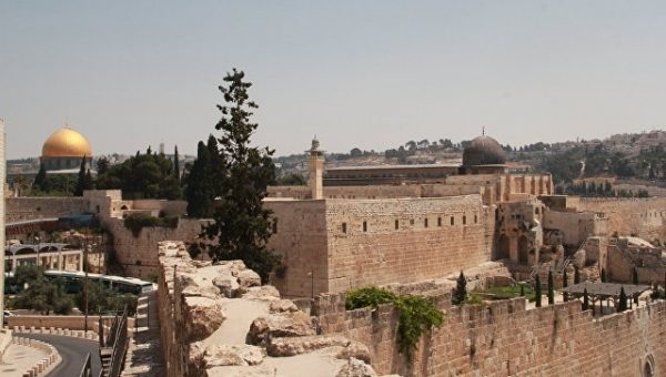В ФРГ осудили теракт на Западном берегу Иордана и столкновения в Иерусалиме