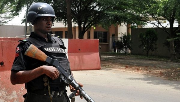 В Нигерии восемь человек погибли при атаке террористок-смертниц