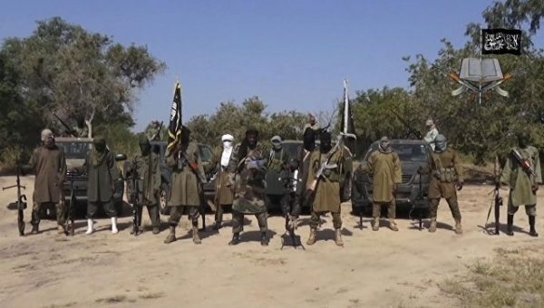 В Нигерии увеличилось число жертв нападения боевиков на нефтеразведчиков