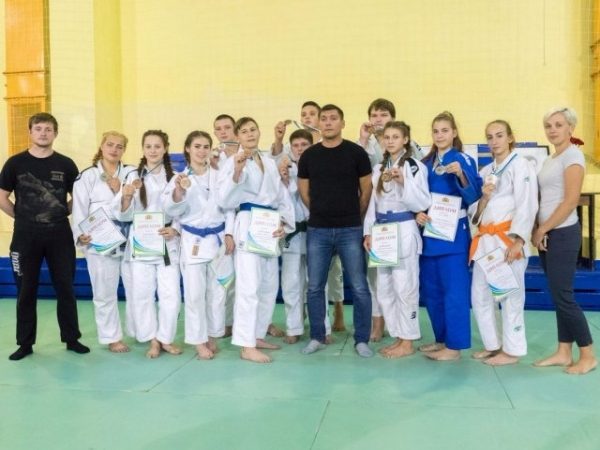 Тагильские дзюдоисты получили 11 медалей на Первенстве Свердловской области