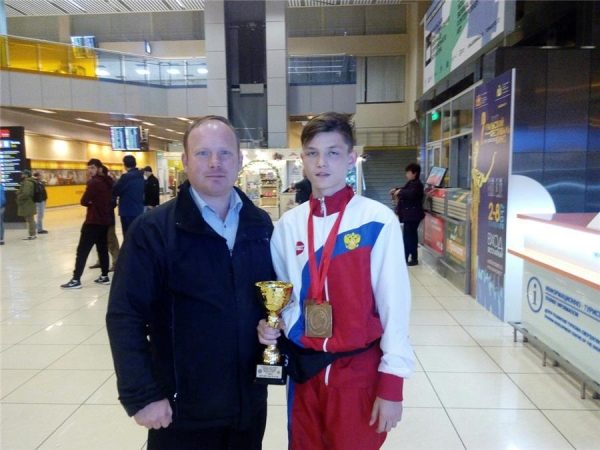 Тагильчанин завоевал две медали в первенстве Европы по кикбоксингу