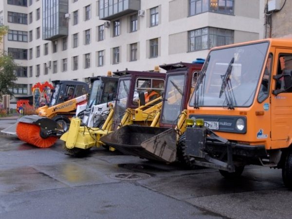 Муниципалитеты Свердловской области будут обеспечены коммунальной техникой с 2018 года