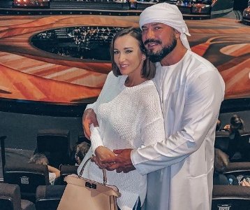 «Красивая пара»: Анфиса Чехова отметила 43-летие с другом в Дубае