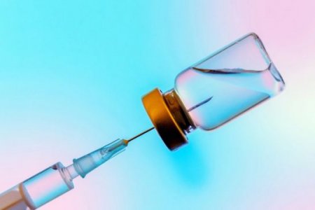 Можно ли делать прививку от коронавируса при проблемах с ЖКТ: гастроэнтеролог