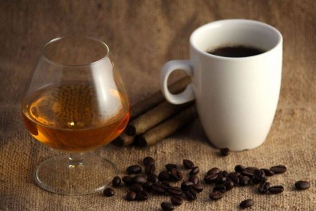 Кто бы мог подумать: кофе и алкоголь способны продлить жизнь