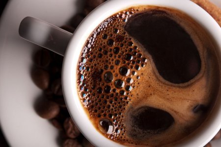 Утренний кофе опасен: мнение диетолога