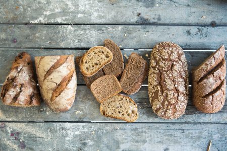 Почему опасно употреблять хлеб с плесенью