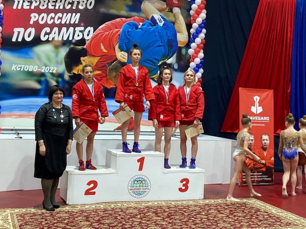 Спортсменка из Нижнего Тагила стала призером первенства России по самбо