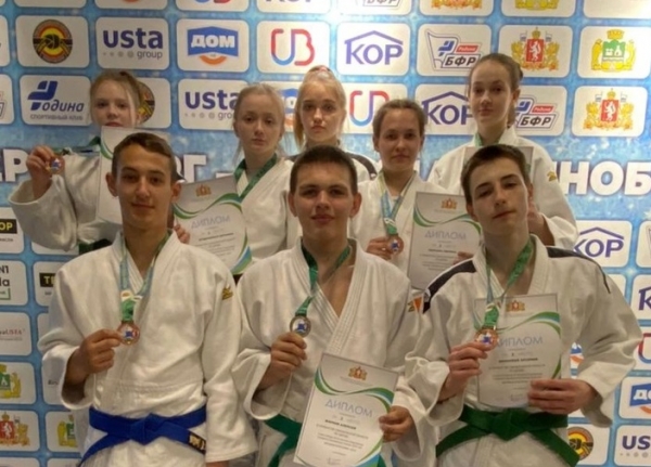 Дзюдоисты Нижнего Тагила завоевали восемь медалей на первенстве Свердловской области