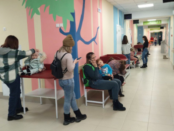 В Краснотурьинске после капитального ремонта открылась детская поликлиника