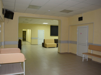 Модернизация первичного звена: в Богдановиче завершён капитальный ремонт детской поликлиники