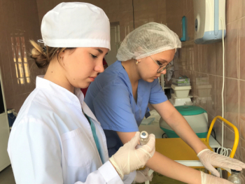 Студенты о практике в Артёмовской ЦРБ: «Мы здесь получаем навыки, необходимые медикам»
