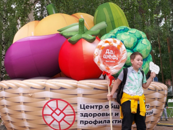 Более 1,1 тысячи свердловчан на фестивале «Да, Шеф!» стали участниками мероприятий по пропаганде правильного питания